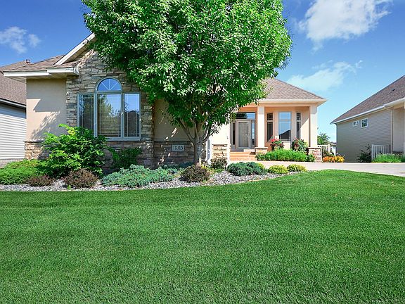 5th image of 11813 Dunkirk Cir NE