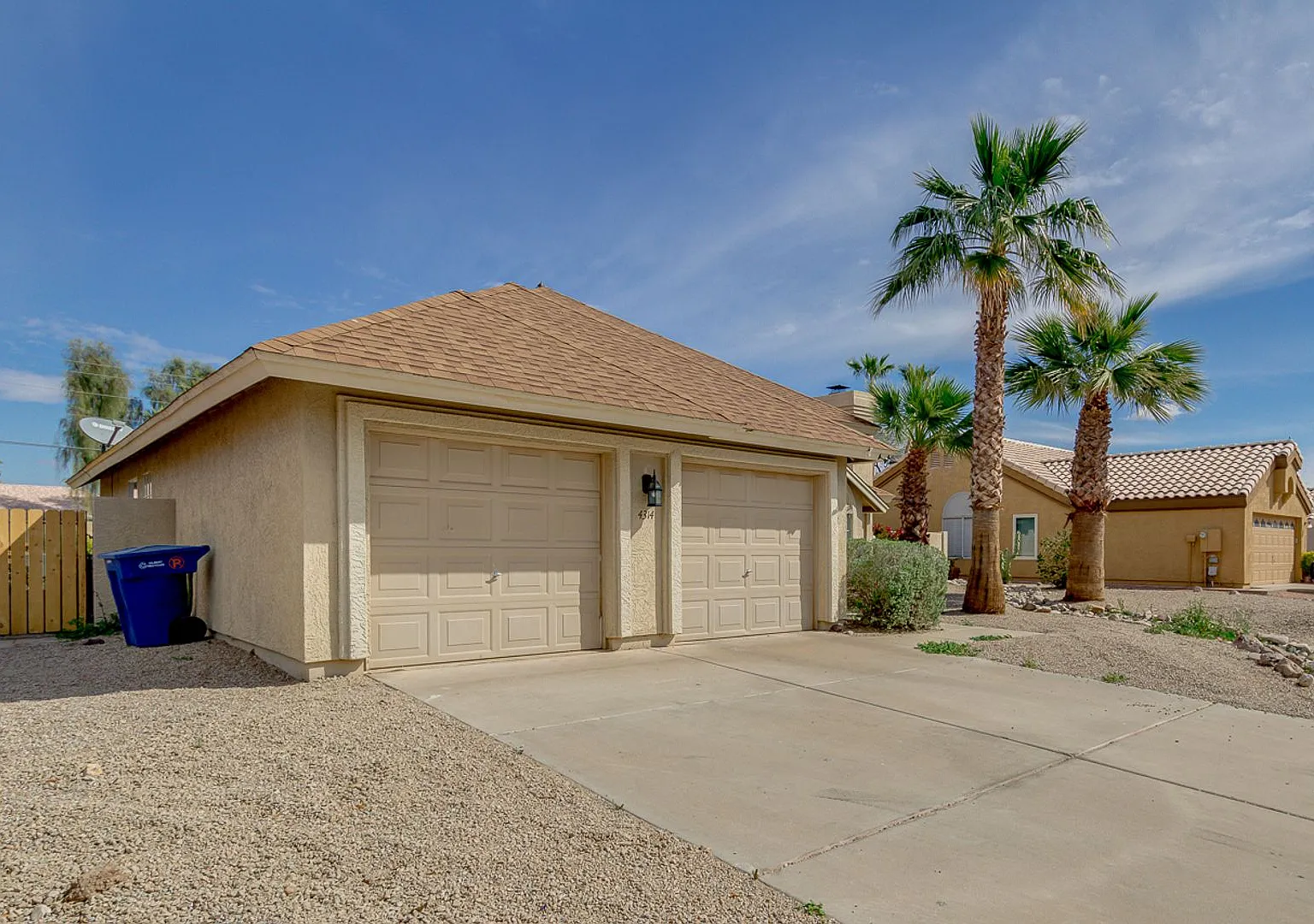 Fabulous Remodeled Home With Pool! — Photo 4