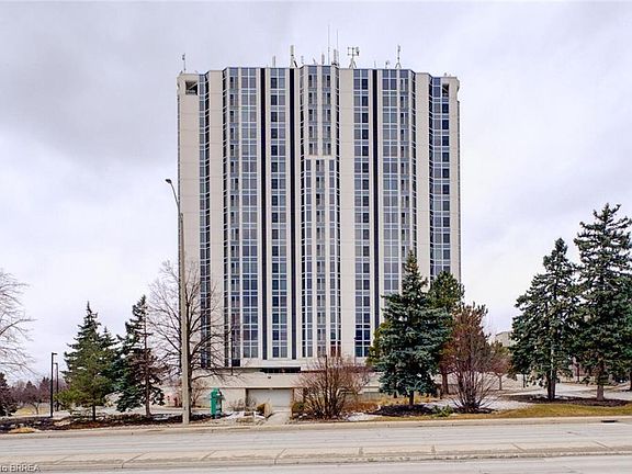 2nd image of 190 Hespeler Rd #1802