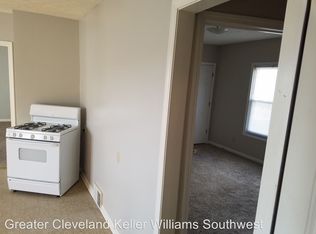4060 E 44th St APT 4, Newburgh Heights, OH 44105