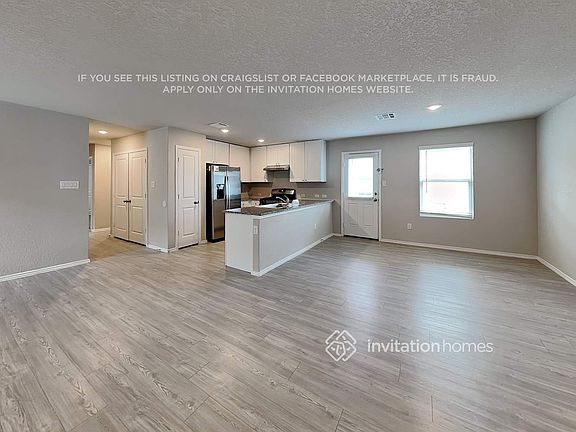 3rd image of 14539 Southton Pond