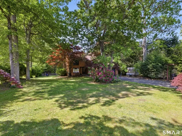 25 Vezina Drive, Killingly, CT 06239