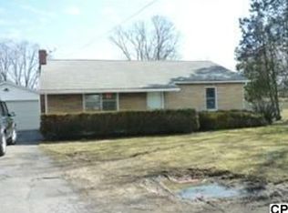 1911 Spring Rd, Carlisle, PA 17013