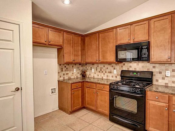 5th image of 10590 S Lucius Dr
