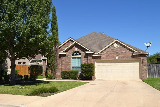 1st image of 1790 Oak Gln