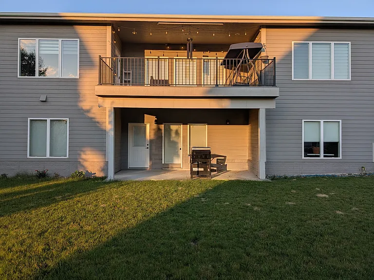 790 NE Elk Run Dr — Photo 23