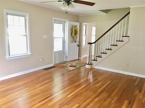2nd image of 624 Sommerheim Dr