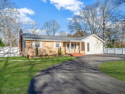 63 Linden Lane, Shirley, NY, 11967