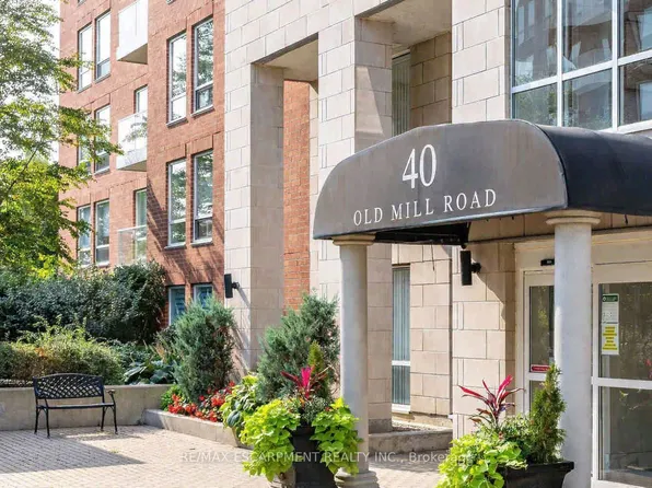 40 Old Mill Rd #507, Oakville, ON L6J 7W2