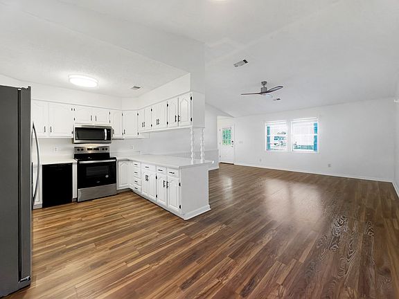 5th image of 119 Monica Dr