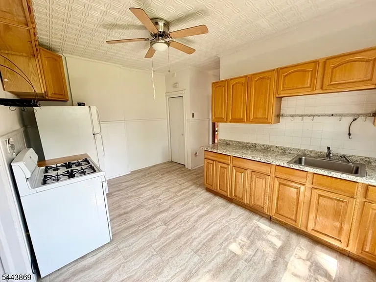 4A Swaine Pl — Photo 3