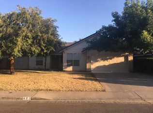 463 W Carpenter Ave, Reedley, CA 93654