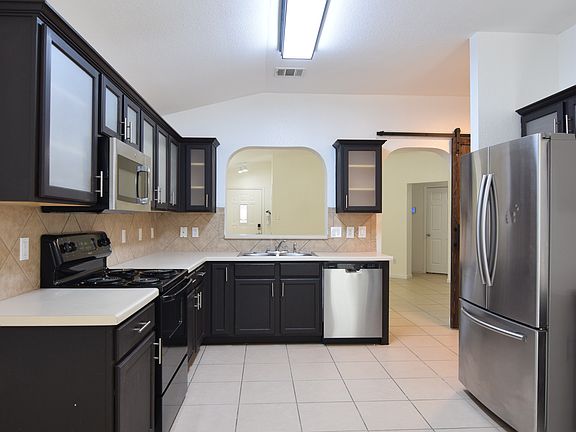4th image of 4612 Donegal Bay Ct