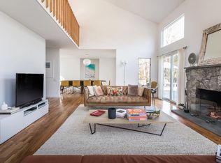 8 Sulky Cir, East Hampton, NY 11937