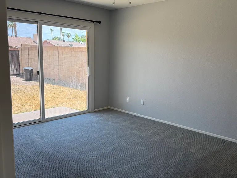 2349 E Alameda Dr — Photo 10