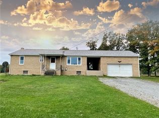 951 White Rd, Acme, PA 15610