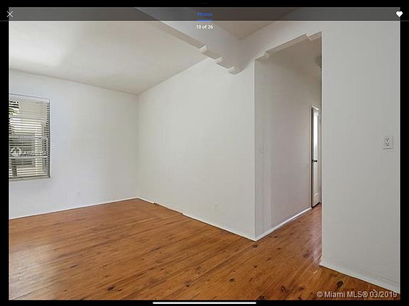 5th image of 1056 Jefferson Ave APT 15