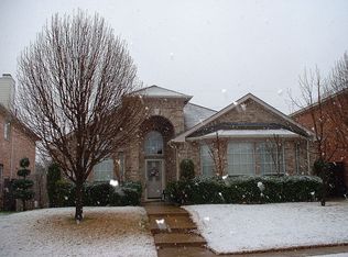 11914 Oak Highlands Dr, Dallas, TX 75243