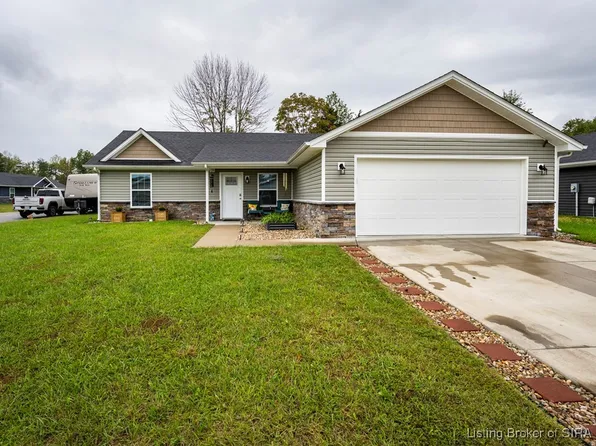 1230 Rolling Meadows Court, Scottsburg, IN 47170