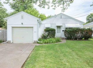 3311 N Division St, Davenport, IA 52806