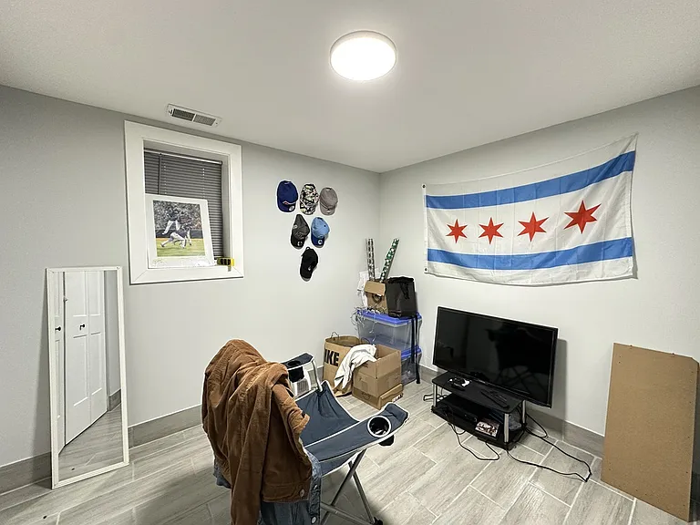 1721 N Mozart St #G — Photo 15