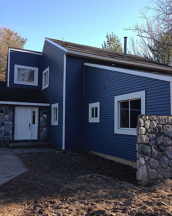 1st image of 2900 Canyonside Ct NE