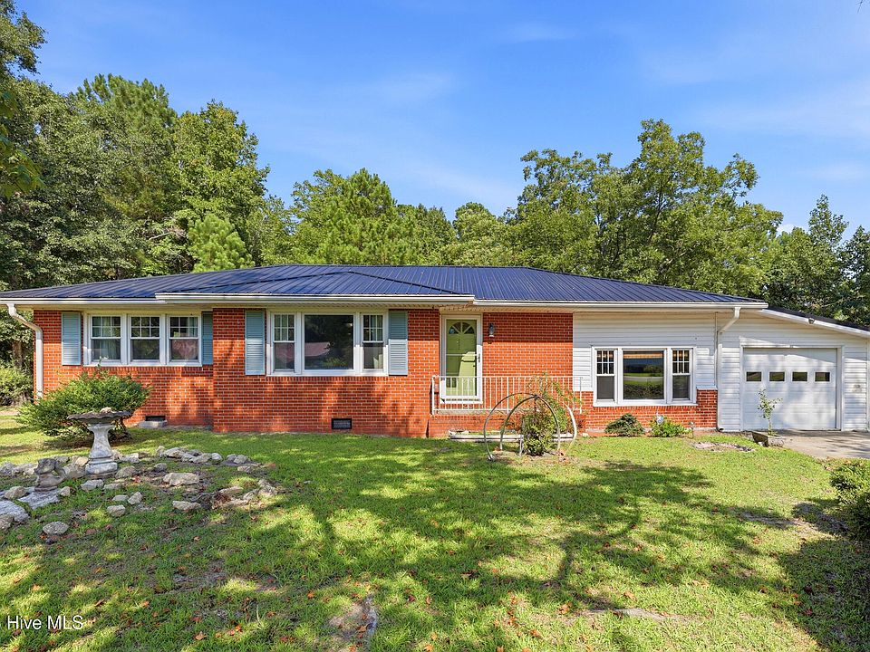 1st image of 200 Randolphville Road NE