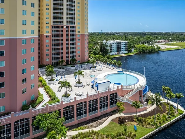 2745 1st St APT 403, Fort Myers, FL 33916