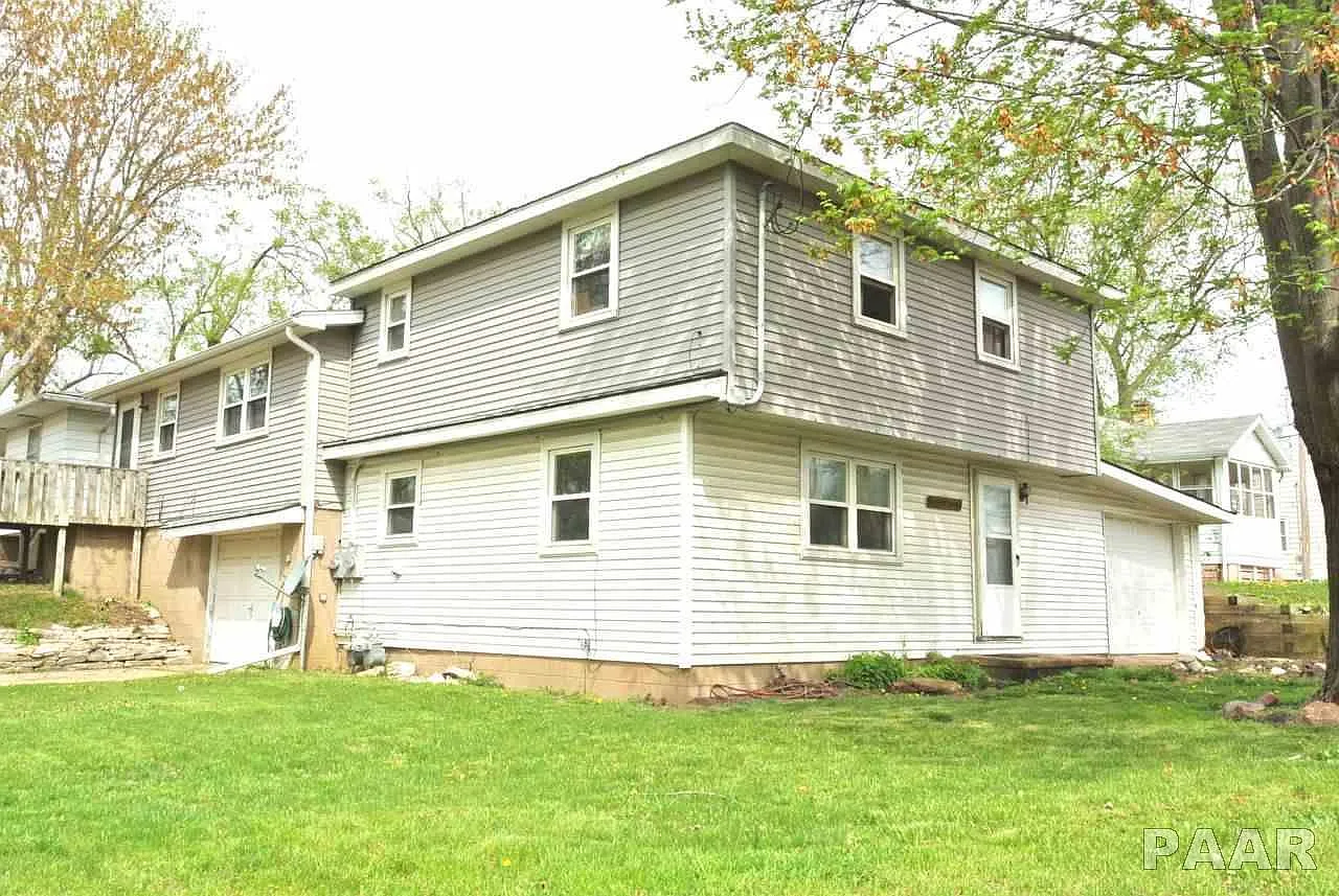 715 S Creve Coeur Ave photo 1