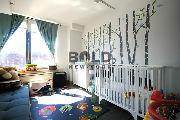 Rented by Bold New York | media 20