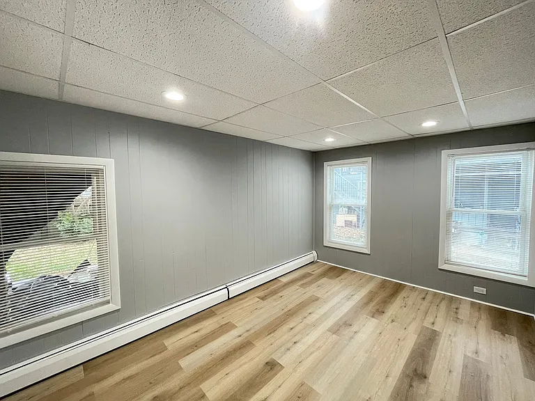 266 Douglas St #1 — Photo 24