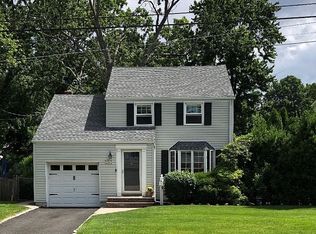 134 Henshaw Ave, Springfield, NJ 07081