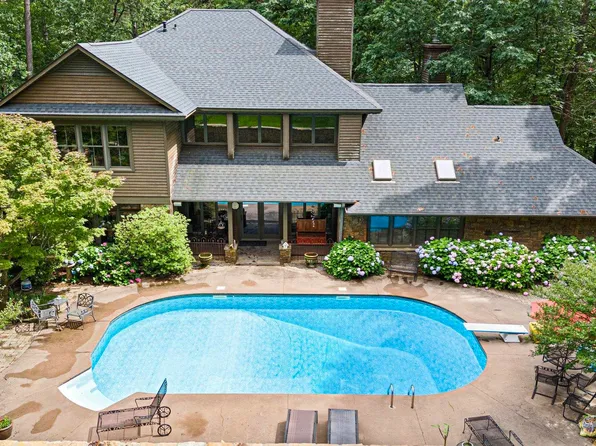 407 Dove Pl, Russellville, AR 72802