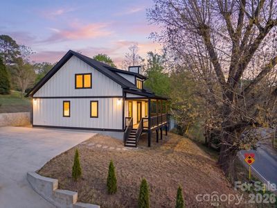 213 New Stock Rd, Asheville, NC, 28804