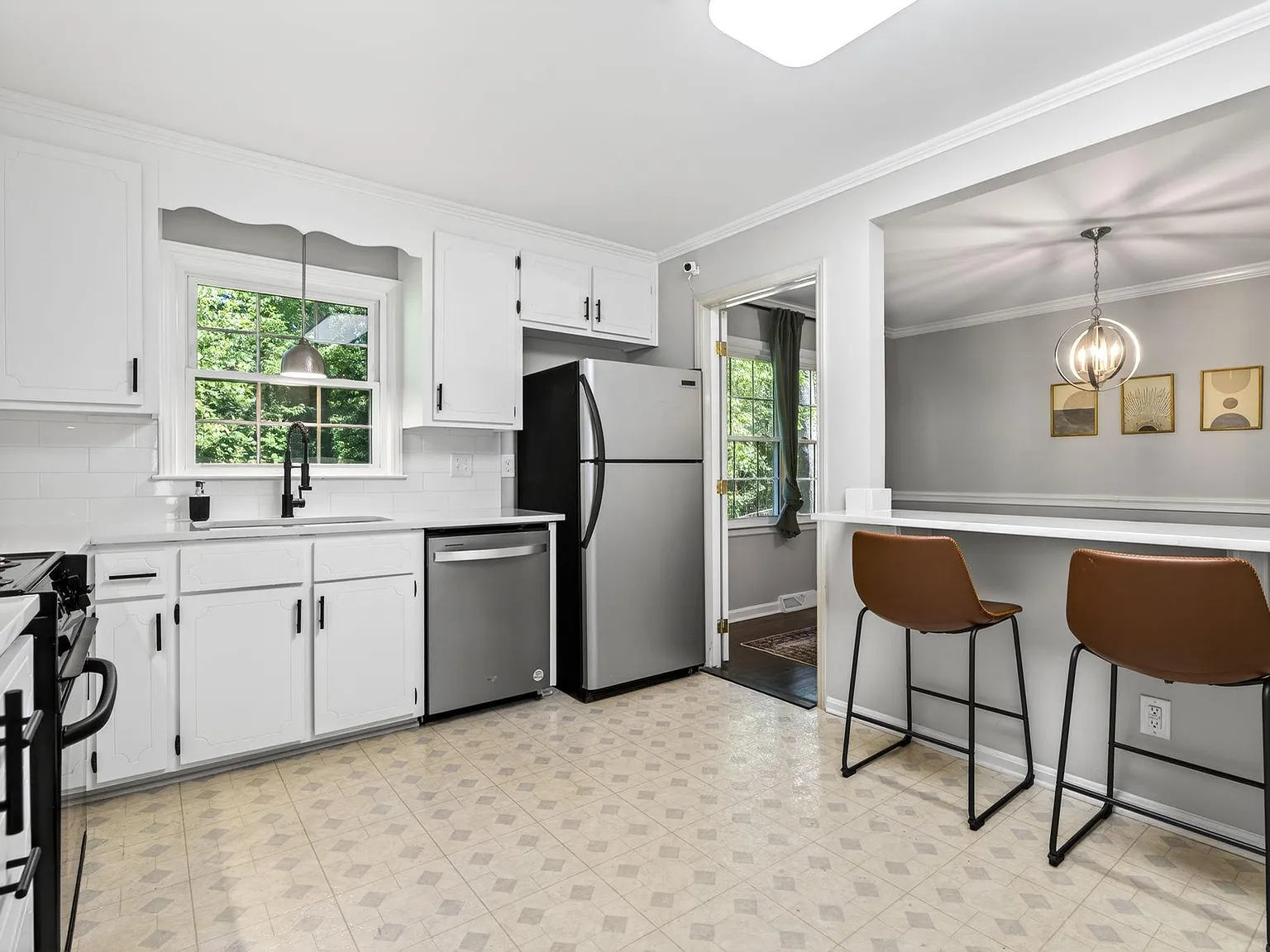 4 bed, 3.0 bath, 1500 sqft, $957 — Photo 4