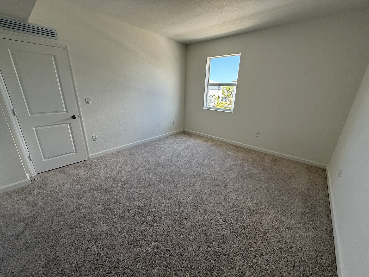 12430 SW 248th St — Photo 3