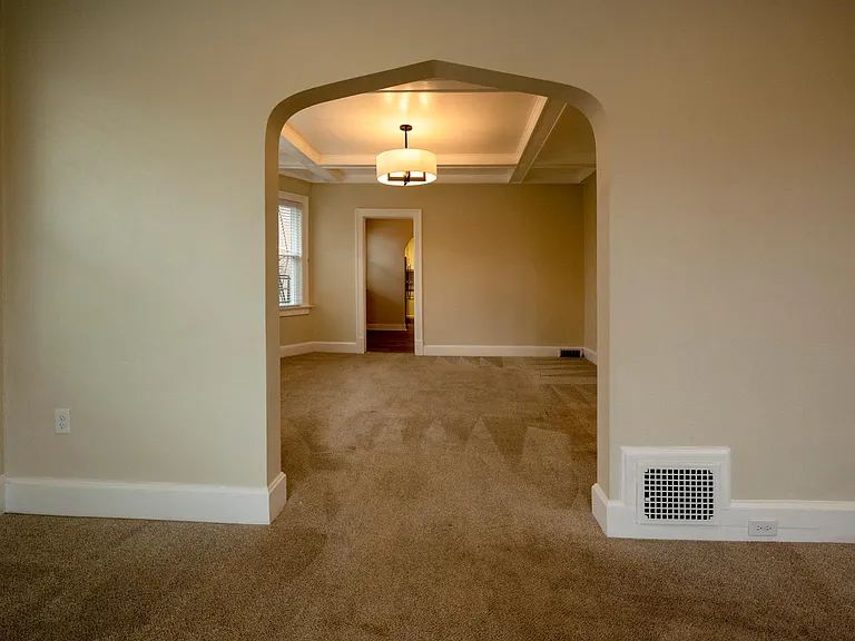 3349 Whitfield Ave #2 — Photo 9
