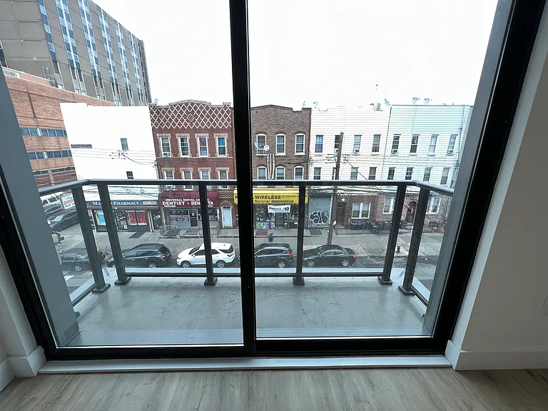 132 Wyckoff Ave #304 — Photo 9