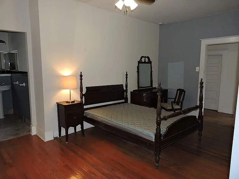 839 Park Blvd — Photo 10
