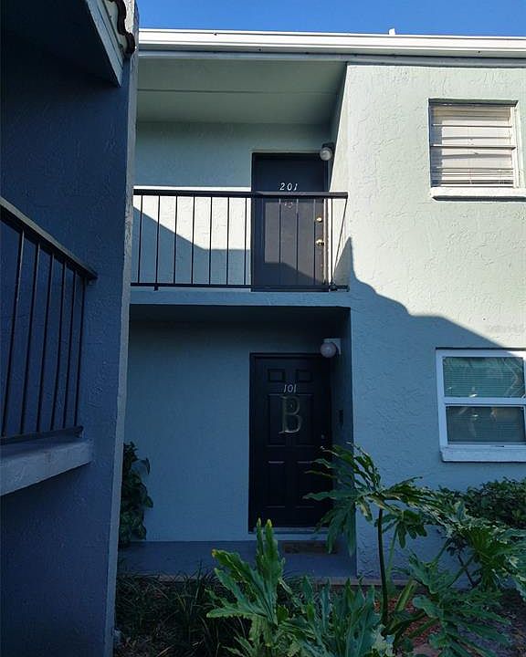 1st image of 2876 Somerset Park Dr APT 201