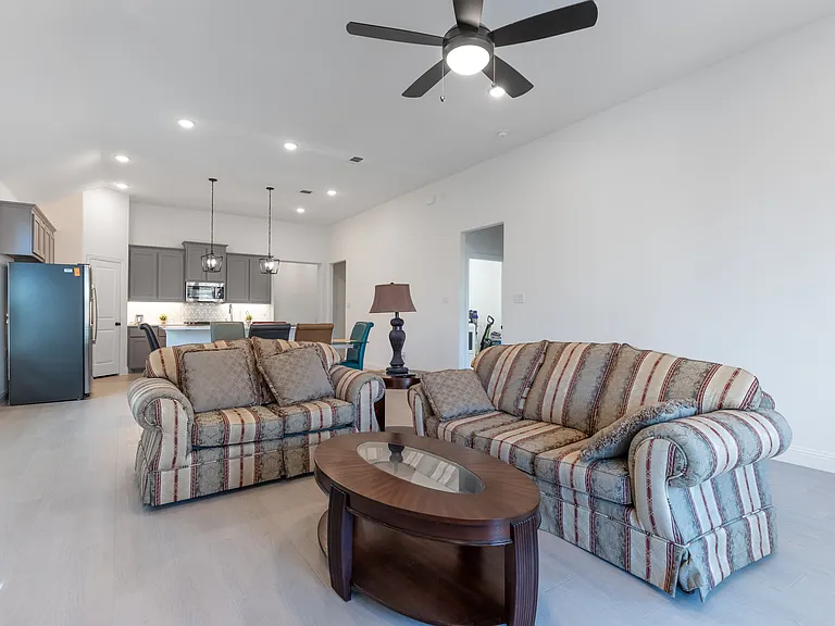 5200 Woodway Dr — Photo 11