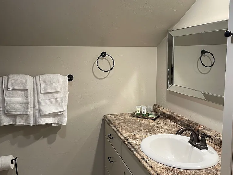 167 Valley Rose Ln #A — Photo 8