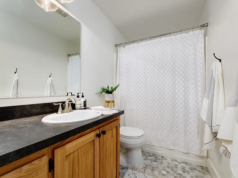 5644 S Daffodil Pl — Photo 26