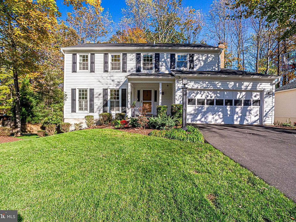 1st image of 4404 Berwick Pl