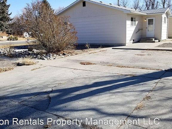 2nd image of 203 E Pershing Ave