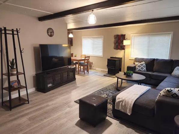 155 7th St, Gold Bar, WA 98251