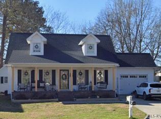 911 Stoney Brook Dr, Roanoke Rapids, NC 27870
