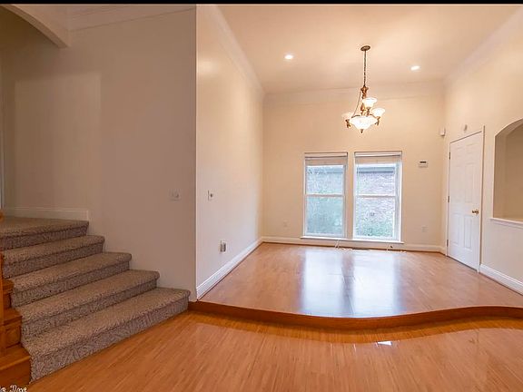 5th image of 11163 Southridge Dr