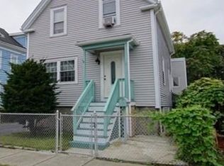 63 Lowell St, Lynn, MA 01905