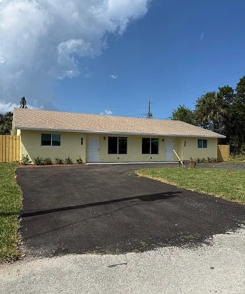 8415 SE Diane St — Photo 1